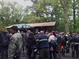 Note the lack of lights in hut!!