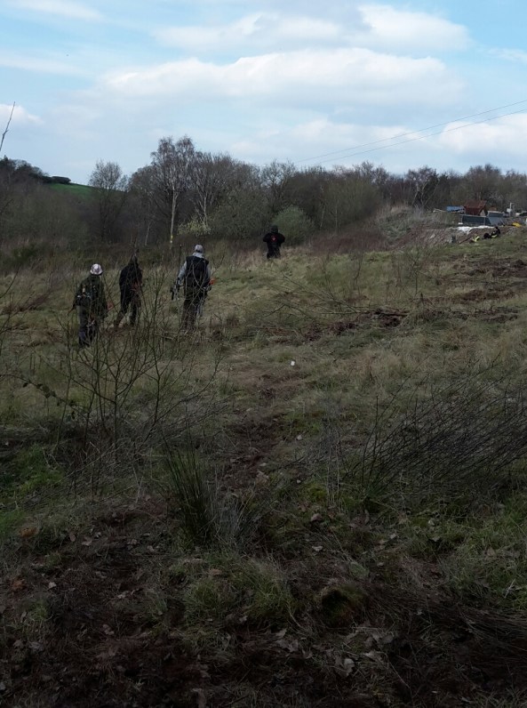 Kong - standing at the red peg, its a long way