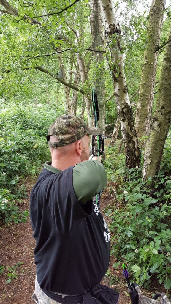 Small rabbit 3D between the trees