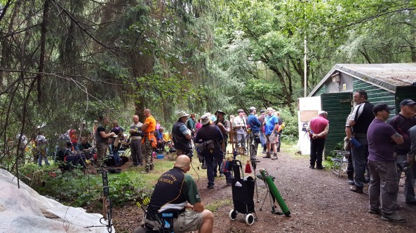 Archers waiting for the start