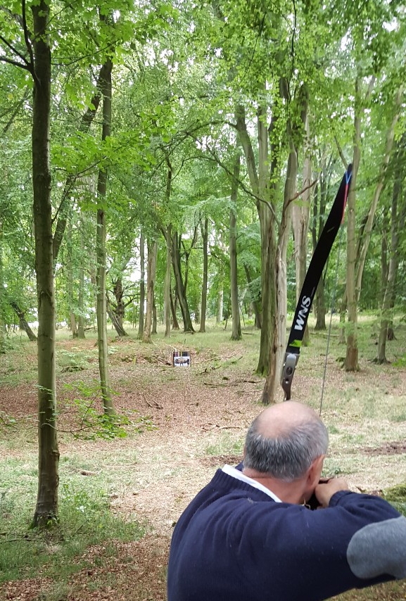 Robin Shooting a very long target on Sundays course